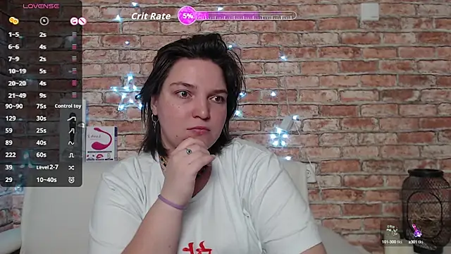 Amelia Kiss  online show from October 11, 12:32 am