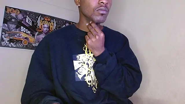 Snapshot of king__Black chatting on October 12, 12:15 pm king Black online show from October 12, 12:15 pm