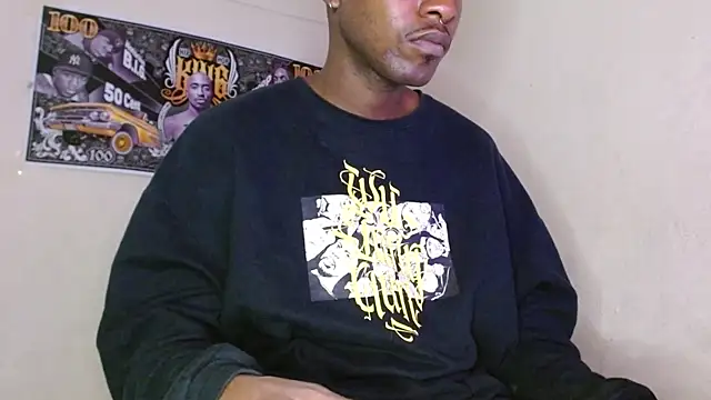 Snapshot of king__Black chatting on October 13, 3:34 pm king Black online show from October 13, 3:34 pm