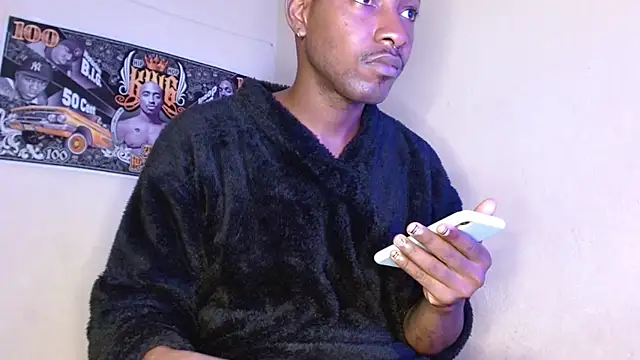 Snapshot of king__Black chatting on October 21, 10:27 am king Black online show from October 21, 10:27 am