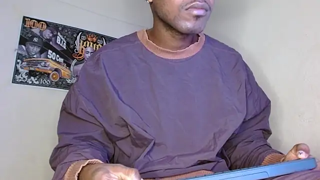 Snapshot of king__Black chatting on October 31, 9:43 am king Black online show from October 31, 9:43 am