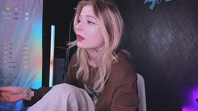 little grinch666 online show from December 20, 6:04 pm