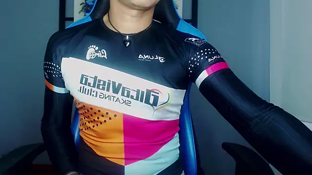 Snapshot of Mistress_dominick chatting on February 18, 10:28 pm Mistress dominick online show from February 18, 10:28 pm