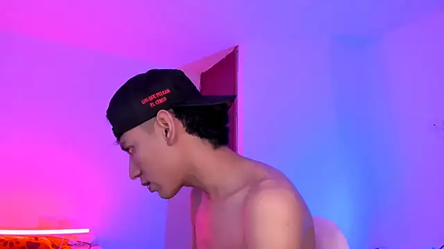 Levin Hikaru online show from November 18, 2:50 am