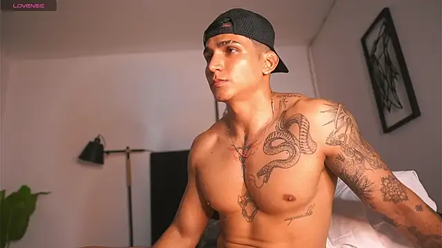 muscle boyhorny online show from January 31, 9:16 am