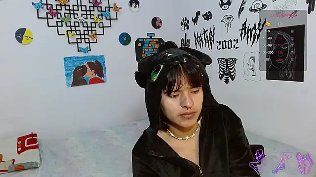 Scarlettyummy online show from February 14, 9:21 pm
