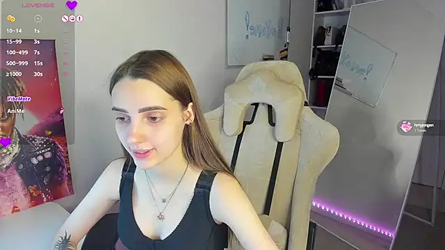   SilviaAbby   online show from January 7, 6:14 pm