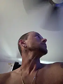 Twin2222 online show from September 22, 11:18 pm