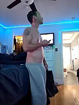 Twin2222 online show from February 11, 12:15 am