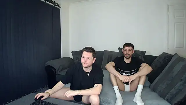 twotwinkhusbandss online show from December 10, 6:06 pm