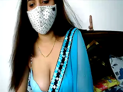 Gloie4u online show from June 6, 10:42 am
