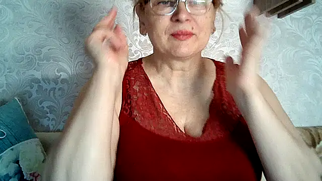 Aline LoveFlowers online show from December 10, 9:33 am