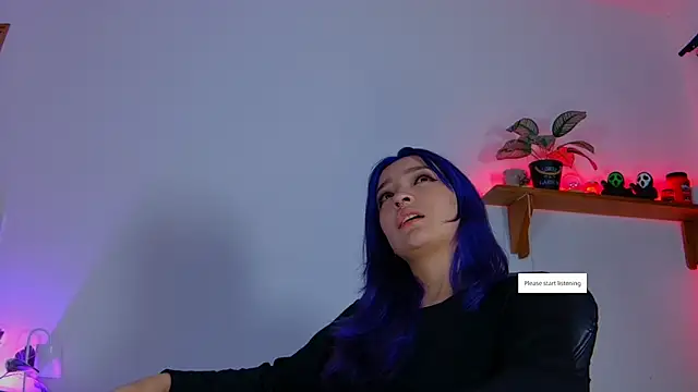 vayolett01 dakotta online show from October 16, 3:29 am