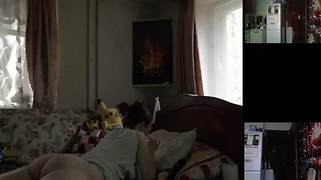 Sakura Green online show from October 26, 8:31 am