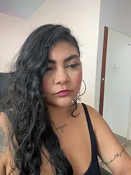 Snapshot of Juli_Walker chatting on March 1, 4:20 pm Juli Walker online show from March 1, 4:20 pm