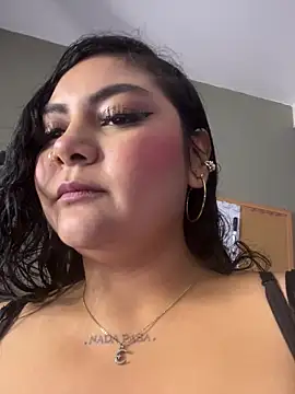 Snapshot of Juli_Walker chatting on March 14, 10:53 am Juli Walker online show from March 14, 10:53 am