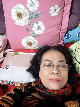 Hotestlove online show from March 9, 10:30 pm