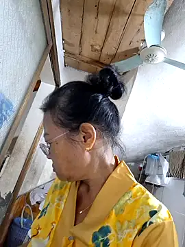 Hotestlove online show from October 24, 1:24 am