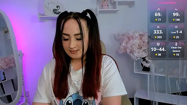 Snapshot of Nika__XXX chatting on February 13, 8:55 pm Nika XXX online show from February 13, 8:55 pm