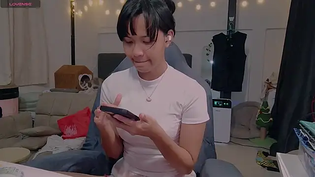 Kana G online show from February 1, 4:11 pm