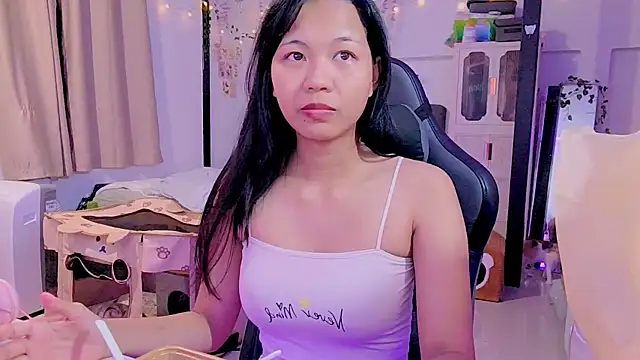 Kana G online show from March 11, 3:56 pm