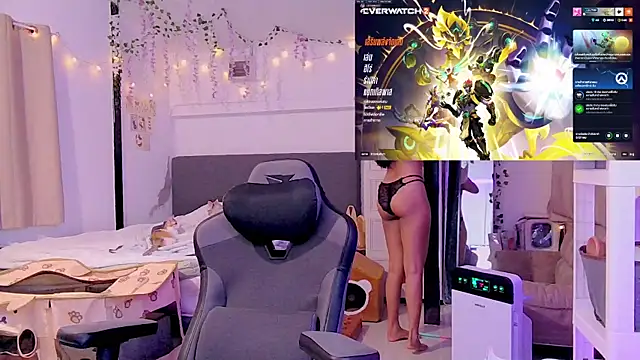 Kana G online show from March 13, 3:06 pm