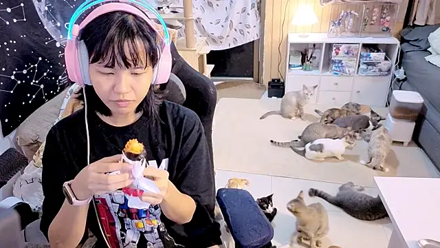 Kana G online show from September 13, 5:24 pm