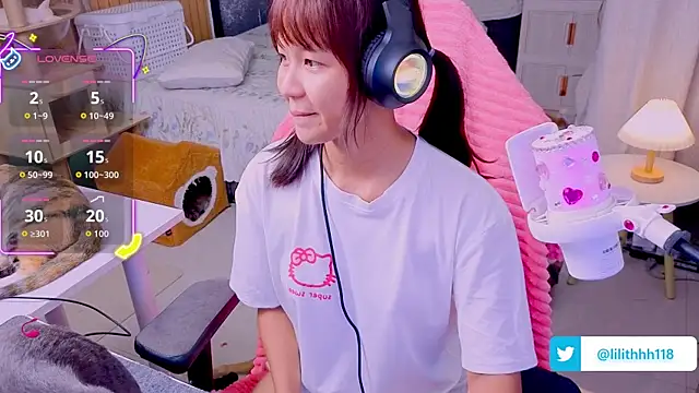 Kana G online show from May 8, 3:50 pm