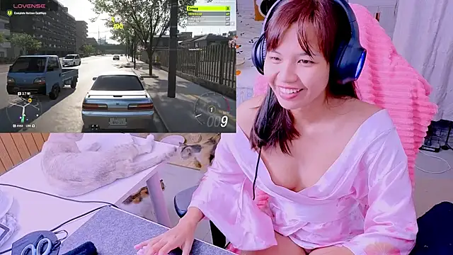 Kana G online show from May 19, 3:40 pm