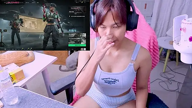 Kana G online show from May 29, 1:31 pm