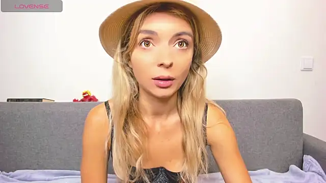  ellen meow  online show from February 5, 8:46 pm