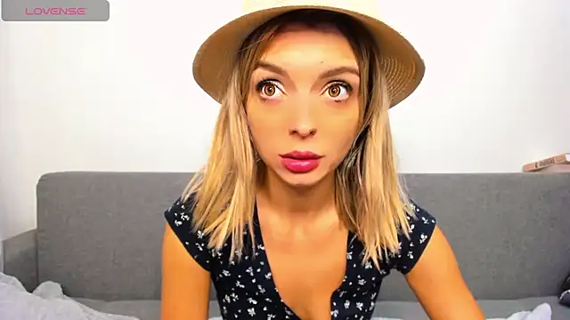  ellen meow  online show from October 28, 9:39 pm