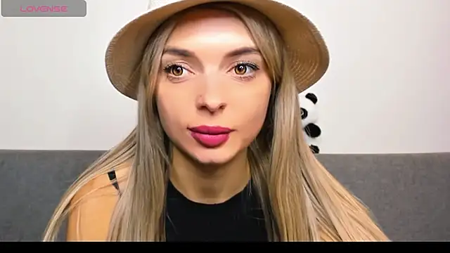 ellen meow  online show from June 12, 7:57 pm