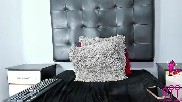 Snapshot of sweetdirtty1 chatting on March 13, 1:54 am sweetdirtty1 online show from March 13, 1:54 am