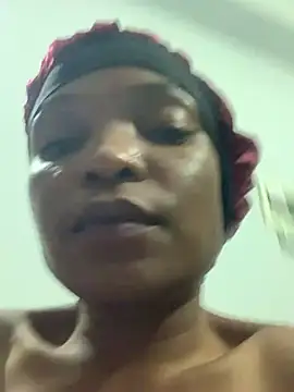 slimcateee online show from March 1, 11:50 am