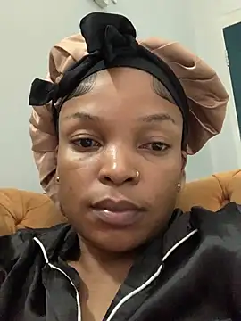 slimcateee online show from March 2, 6:59 am