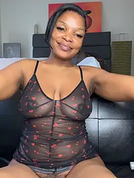 Snapshot of slimcateee chatting on May 2, 10:09 am slimcateee online show from May 2, 10:09 am