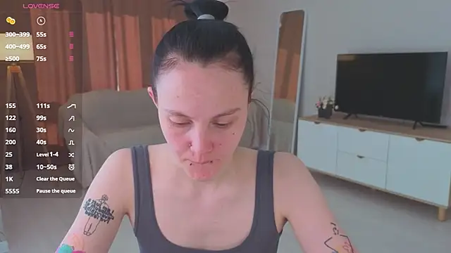 MaryCoopeer online show from June 7, 5:11 am