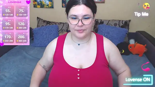 JuliaKeln online show from July 2, 8:09 am