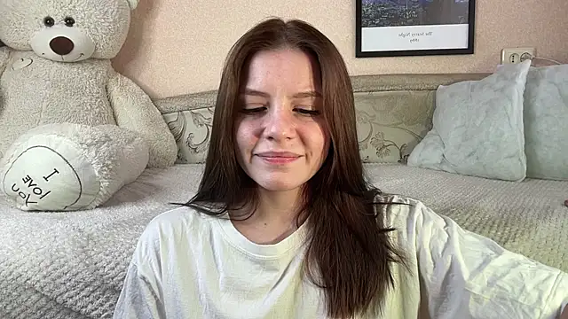 mia   mi online show from January 3, 10:41 am