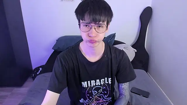 Aventure Twinks online show from September 26, 3:38 pm