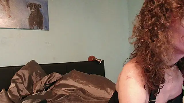 Prxscillia Tx online show from March 17, 8:45 pm