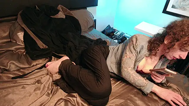 Prxscillia Tx online show from March 23, 10:47 pm