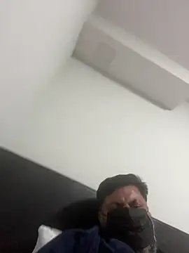 drain-my-balls online show from February 9, 4:44 pm