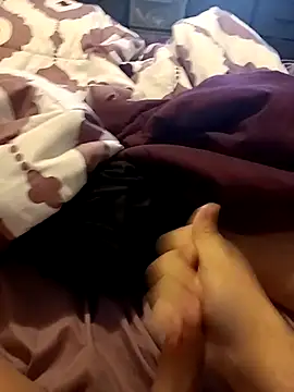 guy454518 online show from October 24, 1:18 pm