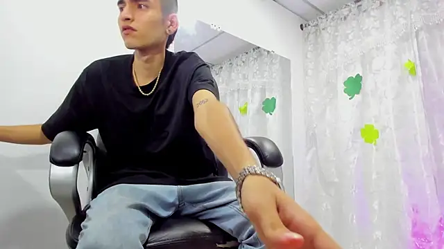 Ethan Booy online show from March 21, 7:46 pm