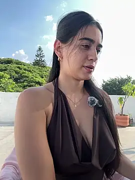 ZarahEvans online show from November 7, 8:20 pm