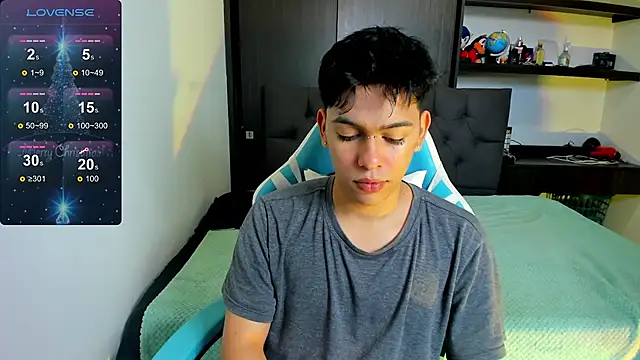 Snapshot of Franco_Rizzo_ chatting on December 8, 7:54 pm Franco Rizzo online show from December 8, 7:54 pm