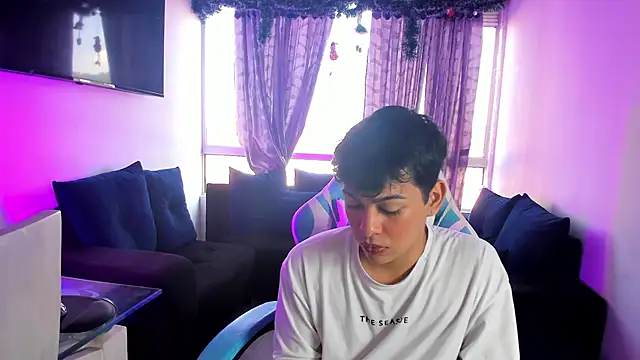 Snapshot of Franco_Rizzo_ chatting on January 15, 4:11 pm Franco Rizzo online show from January 15, 4:11 pm