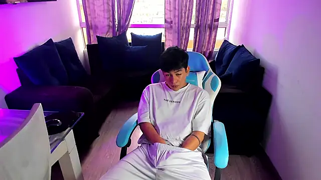 Snapshot of Franco_Rizzo_ chatting on January 15, 7:12 pm Franco Rizzo online show from January 15, 7:12 pm